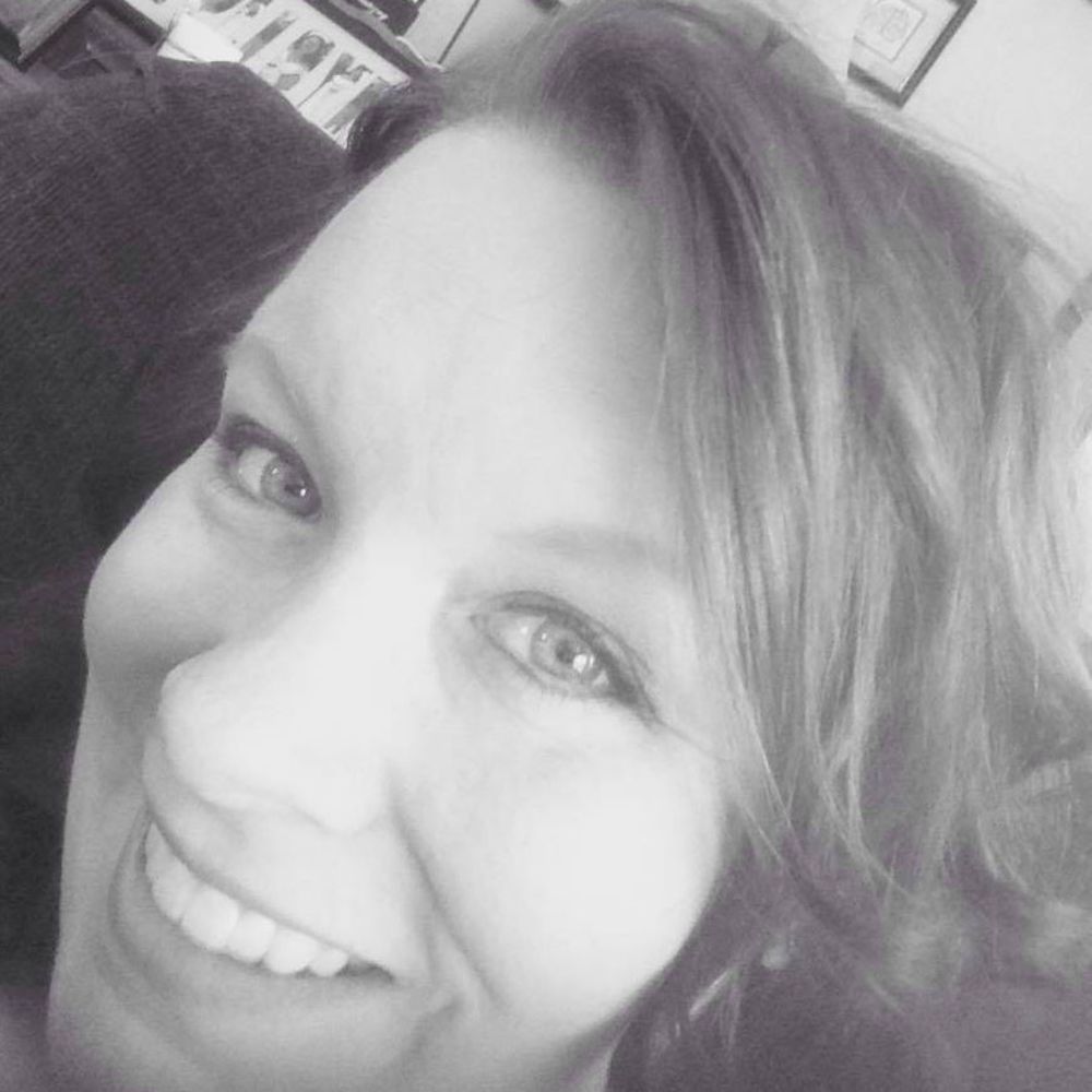 Meet your Posher, Charisa